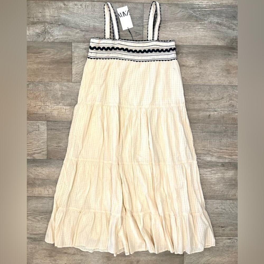 Zara NWT Cream Seersucker Cotton Tiered Midi Dress Lace Applique M - Picture 16 of 16